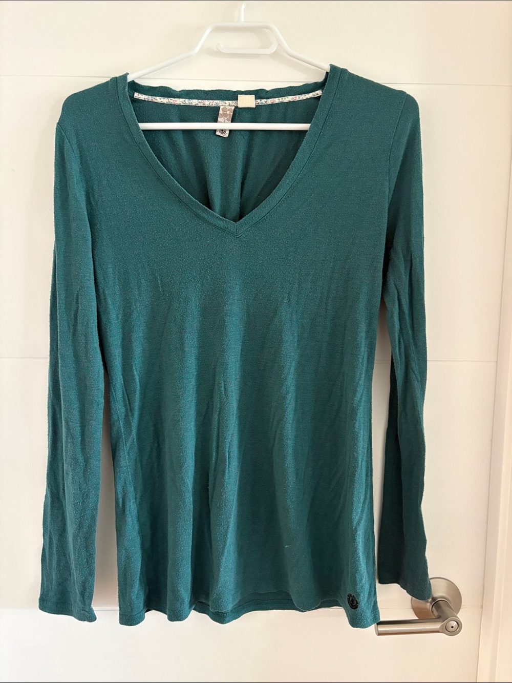 Element Women's Teal V-Neck Long Sleeve Top